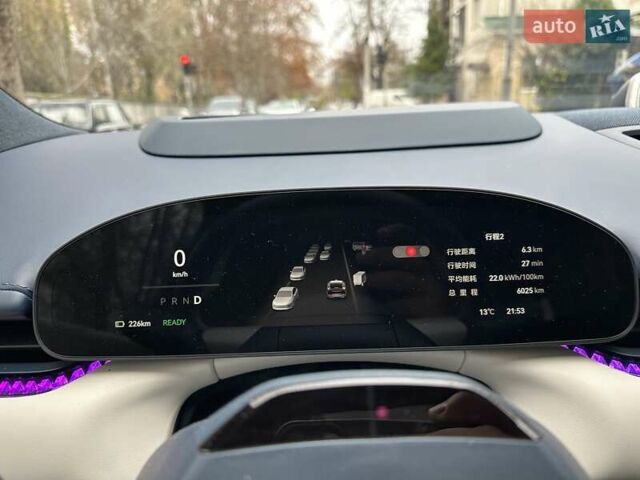 Черный Zeekr 007, объемом двигателя 0 л и пробегом 6 тыс. км за 33900 $, фото 59 на Automoto.ua