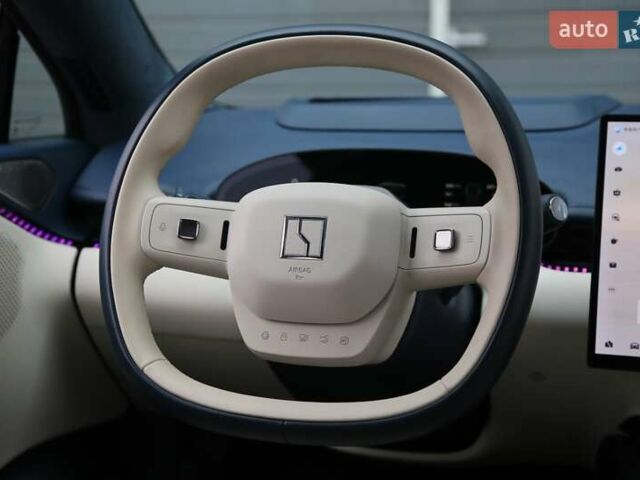 Черный Zeekr 007, объемом двигателя 0 л и пробегом 12 тыс. км за 33900 $, фото 18 на Automoto.ua