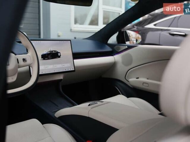 Черный Zeekr 007, объемом двигателя 0 л и пробегом 12 тыс. км за 33900 $, фото 17 на Automoto.ua