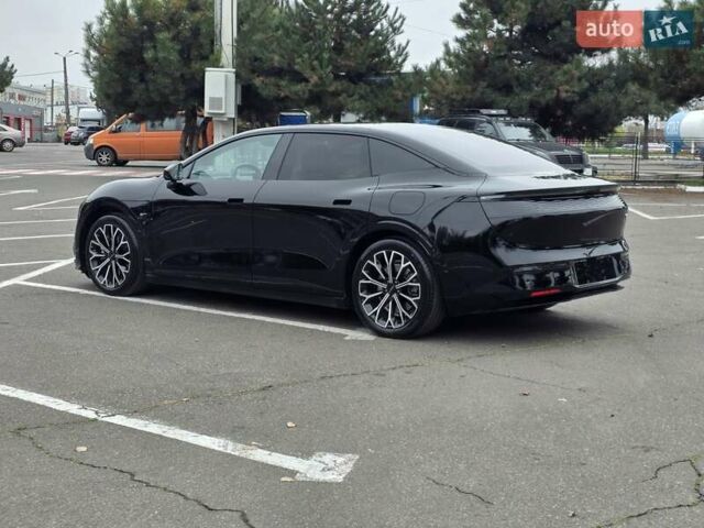 Черный Zeekr 007, объемом двигателя 0 л и пробегом 5 тыс. км за 33999 $, фото 4 на Automoto.ua