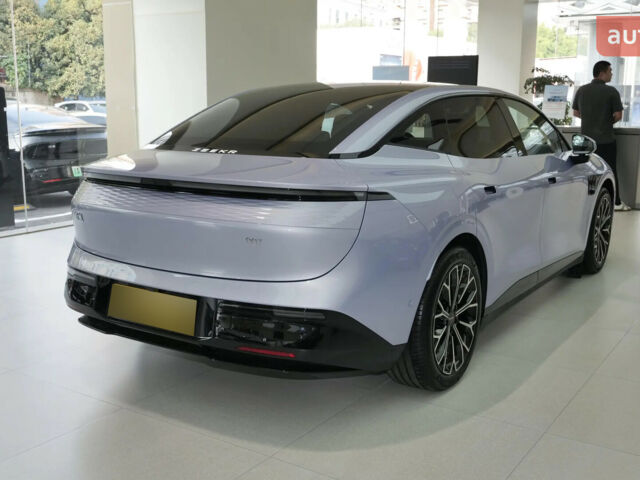 Zeekr 007, об'ємом двигуна 0 л та пробігом 0 тис. км за 31999 $, фото 9 на Automoto.ua