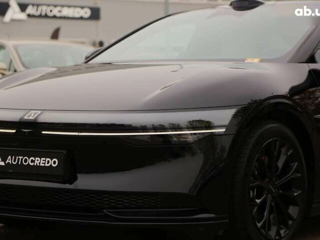 Zeekr 007, объемом двигателя 0 л и пробегом 12 тыс. км за 33900 $, фото 4 на Automoto.ua