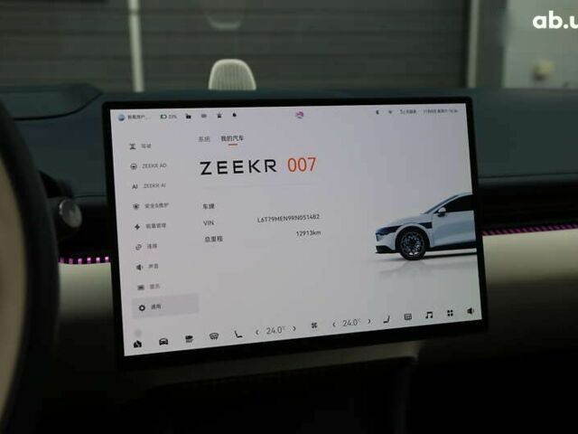 Zeekr 007, объемом двигателя 0 л и пробегом 12 тыс. км за 33900 $, фото 24 на Automoto.ua