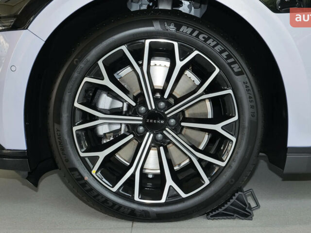 Zeekr 007, объемом двигателя 0 л и пробегом 0 тыс. км за 31999 $, фото 12 на Automoto.ua