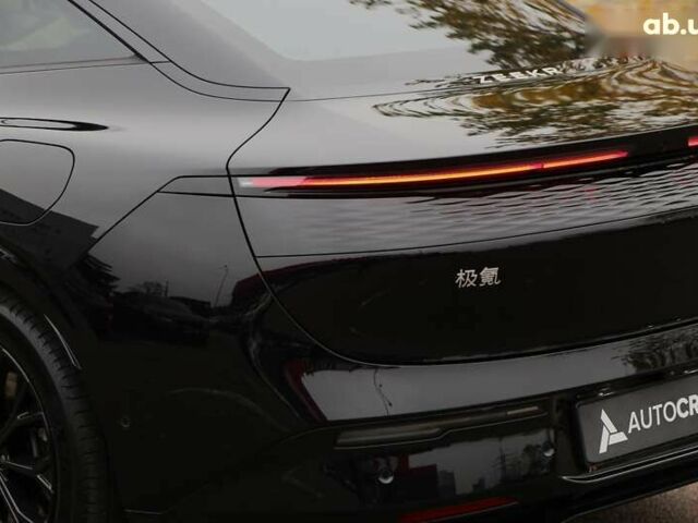 Zeekr 007, объемом двигателя 0 л и пробегом 12 тыс. км за 33900 $, фото 8 на Automoto.ua