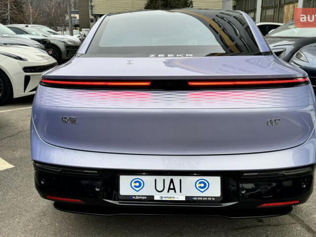 Zeekr 007, об'ємом двигуна 0 л та пробігом 0 тис. км за 32499 $, фото 6 на Automoto.ua