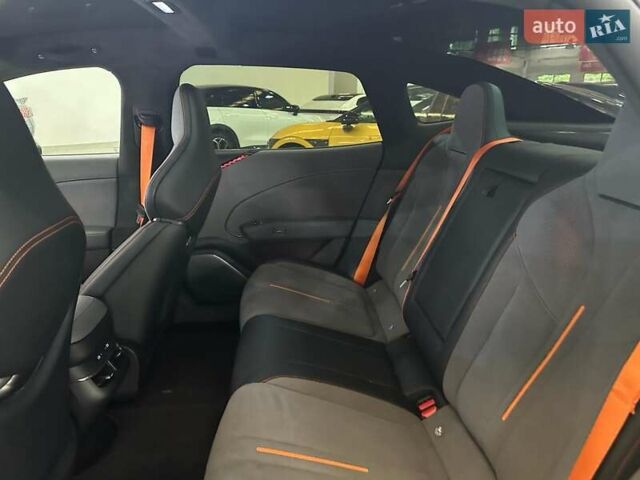 Желтый Zeekr 007, объемом двигателя 0 л и пробегом 4 тыс. км за 34500 $, фото 12 на Automoto.ua