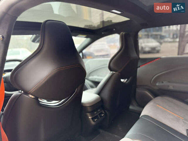 Жовтий Zeekr 007, об'ємом двигуна 0 л та пробігом 11 тис. км за 35000 $, фото 19 на Automoto.ua