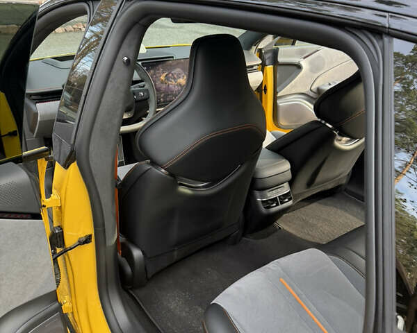 Жовтий Zeekr 007, об'ємом двигуна 0 л та пробігом 10 тис. км за 44500 $, фото 11 на Automoto.ua