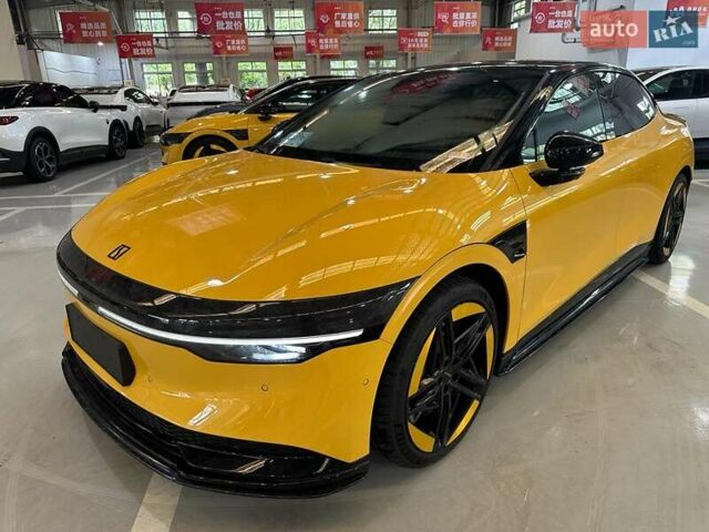 Желтый Zeekr 007, объемом двигателя 0 л и пробегом 4 тыс. км за 34500 $, фото 1 на Automoto.ua