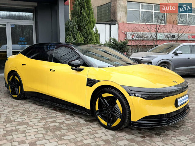 Жовтий Zeekr 007, об'ємом двигуна 0 л та пробігом 11 тис. км за 35000 $, фото 8 на Automoto.ua