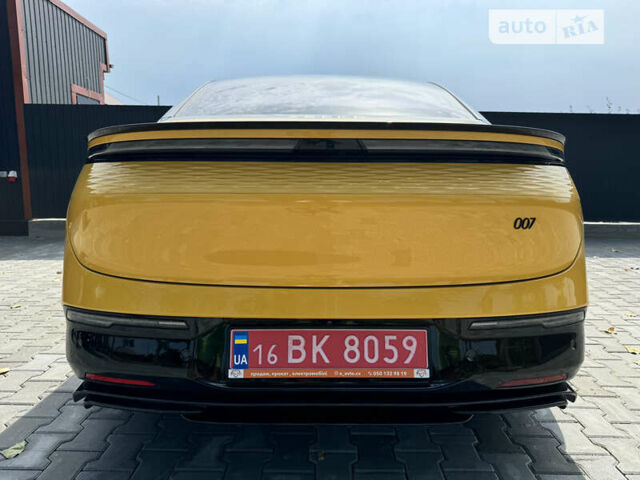 Желтый Zeekr 007, объемом двигателя 0 л и пробегом 1 тыс. км за 45500 $, фото 8 на Automoto.ua