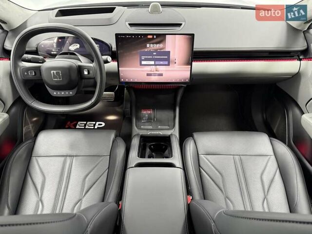 Zeekr 007 2024 в Одессе на Automoto.ua Серый Zeekr 007, объемом двигателя 0 л и пробегом 1 тыс. км за 40500 $, фото 31 на Automoto.ua