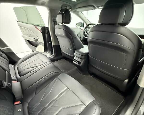 Zeekr 007 2024 в Одессе на Automoto.ua Серый Zeekr 007, объемом двигателя 0 л и пробегом 1 тыс. км за 40500 $, фото 39 на Automoto.ua