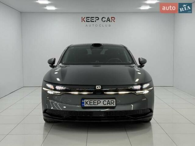 Zeekr 007 2024 в Одессе на Automoto.ua Серый Zeekr 007, объемом двигателя 0 л и пробегом 1 тыс. км за 40500 $, фото 11 на Automoto.ua