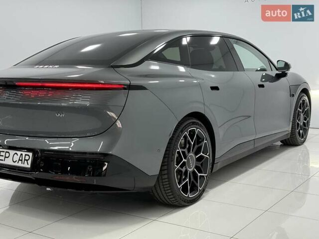 Zeekr 007 2024 в Одессе на Automoto.ua Серый Zeekr 007, объемом двигателя 0 л и пробегом 1 тыс. км за 40500 $, фото 16 на Automoto.ua