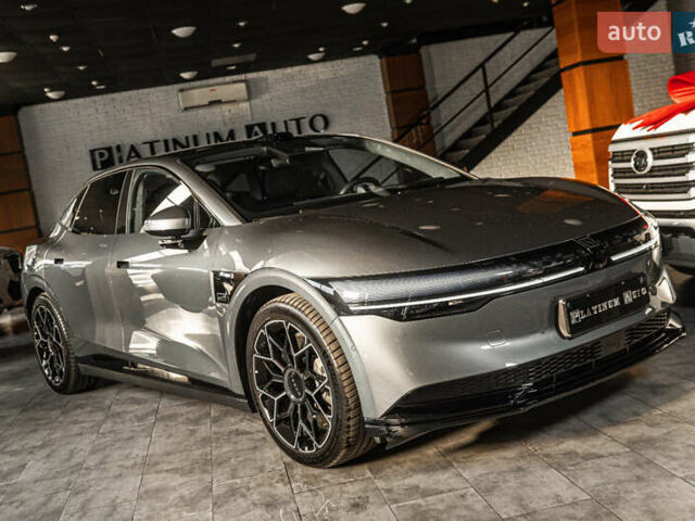 Сірий Zeekr 007, об'ємом двигуна 0 л та пробігом 1 тис. км за 38900 $, фото 10 на Automoto.ua