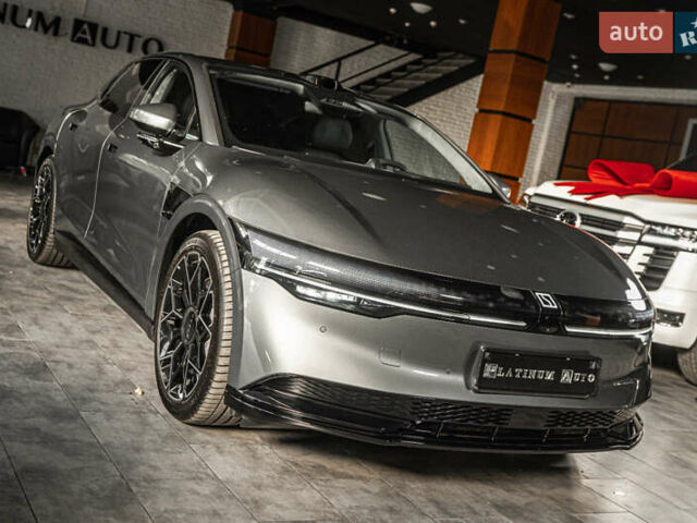 Серый Zeekr 007, объемом двигателя 0 л и пробегом 1 тыс. км за 37777 $, фото 56 на Automoto.ua