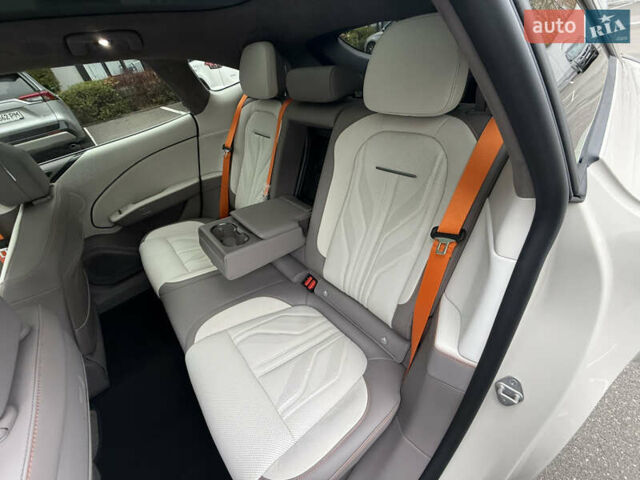 Zeekr 007 GT, объемом двигателя 0 л и пробегом 1 тыс. км за 48850 $, фото 15 на Automoto.ua