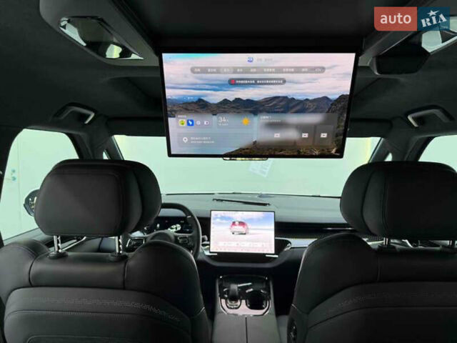 Білий Zeekr 009, об'ємом двигуна 0 л та пробігом 6 тис. км за 69000 $, фото 4 на Automoto.ua