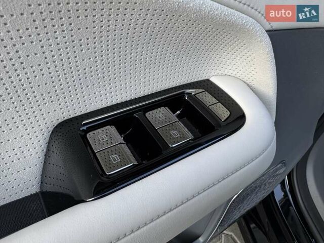 Черный Zeekr 009, объемом двигателя 0 л и пробегом 37 тыс. км за 69000 $, фото 26 на Automoto.ua