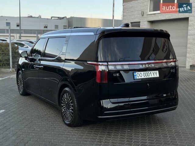 Черный Zeekr 009, объемом двигателя 0 л и пробегом 37 тыс. км за 69000 $, фото 5 на Automoto.ua