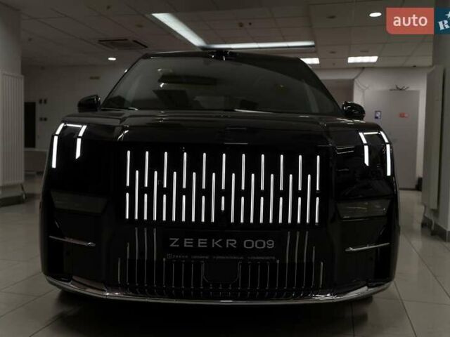 Черный Zeekr 009, объемом двигателя 0 л и пробегом 1 тыс. км за 79499 $, фото 2 на Automoto.ua
