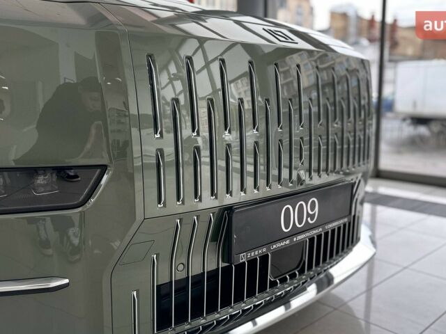 Zeekr 009 2025 года купить новое авто Zeekr 009 2025 года от официального дилера SKM-1 Zeekr фото