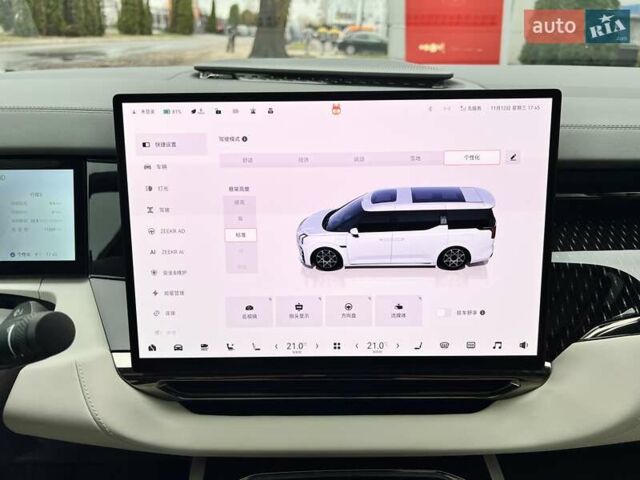 Серый Zeekr 009, объемом двигателя 0 л и пробегом 11 тыс. км за 68999 $, фото 57 на Automoto.ua
