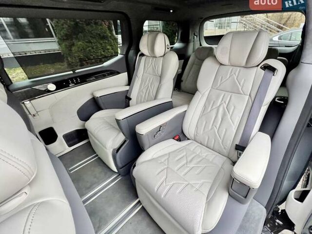 Серый Zeekr 009, объемом двигателя 0 л и пробегом 11 тыс. км за 68999 $, фото 36 на Automoto.ua