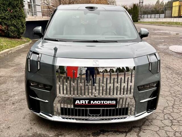 Серый Zeekr 009, объемом двигателя 0 л и пробегом 11 тыс. км за 68999 $, фото 7 на Automoto.ua