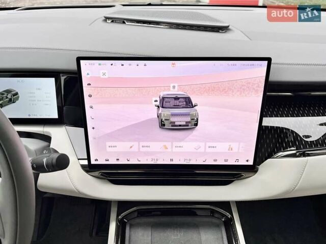 Серый Zeekr 009, объемом двигателя 0 л и пробегом 11 тыс. км за 68999 $, фото 44 на Automoto.ua