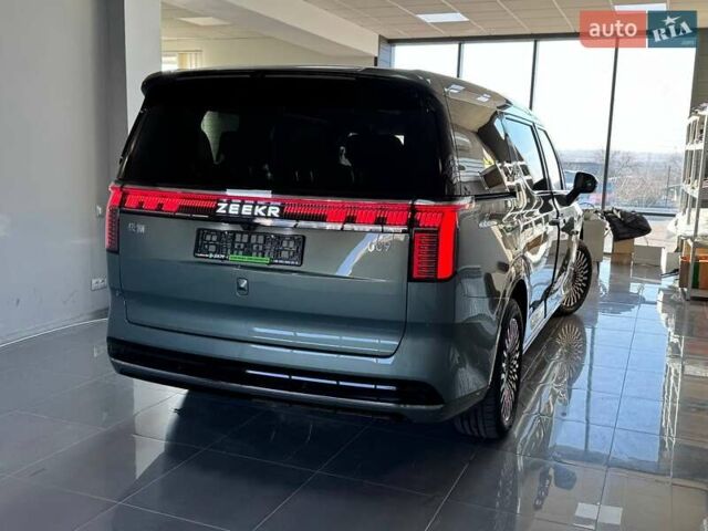 Зеленый Zeekr 009, объемом двигателя 0 л и пробегом 1 тыс. км за 78499 $, фото 5 на Automoto.ua