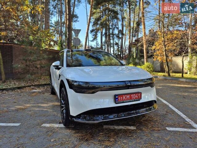 Zeekr 7X 2024 у Броварах на Automoto.ua Білий Zeekr 7X, об'ємом двигуна 0 л та пробігом 3 тис. км за 38500 $, фото 10 на Automoto.ua