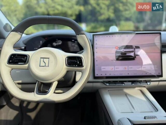 Белый Zeekr 7X, объемом двигателя 0 л и пробегом 7 тыс. км за 38200 $, фото 5 на Automoto.ua