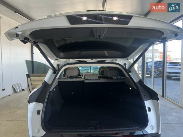 Белый Zeekr 7X, объемом двигателя 0 л и пробегом 4 тыс. км за 43500 $, фото 15 на Automoto.ua