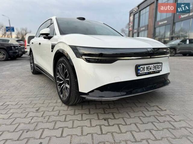Белый Zeekr 7X, объемом двигателя 0 л и пробегом 10 тыс. км за 43500 $, фото 25 на Automoto.ua