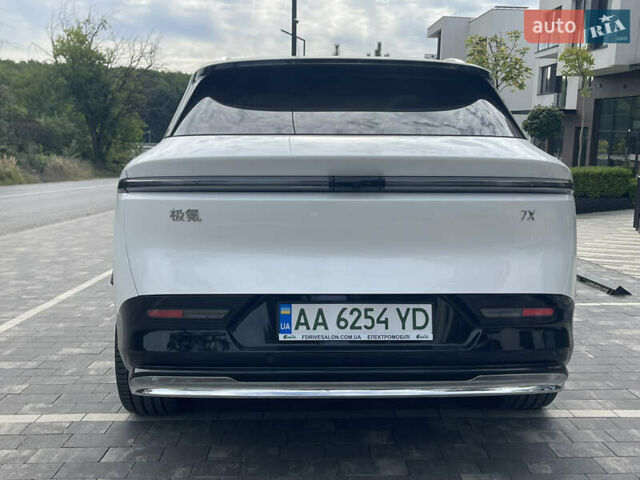 Білий Zeekr 7X, об'ємом двигуна 0 л та пробігом 6 тис. км за 46499 $, фото 14 на Automoto.ua