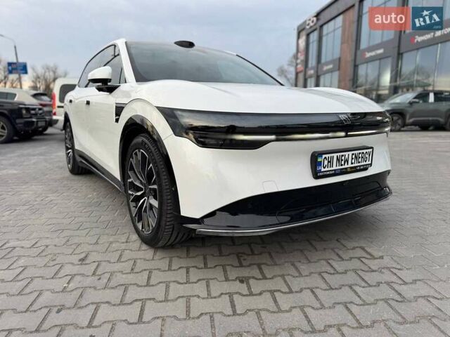 Белый Zeekr 7X, объемом двигателя 0 л и пробегом 10 тыс. км за 43500 $, фото 17 на Automoto.ua