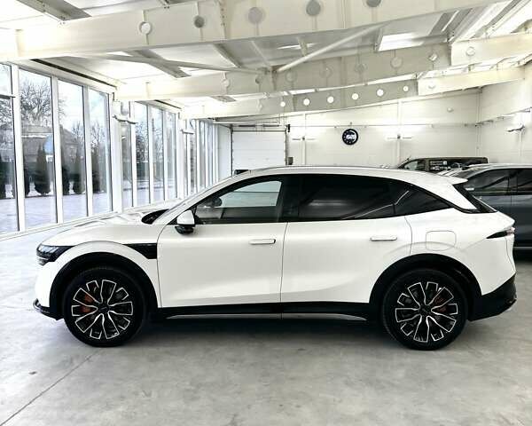 Белый Zeekr 7X, объемом двигателя 0 л и пробегом 1 тыс. км за 39500 $, фото 7 на Automoto.ua