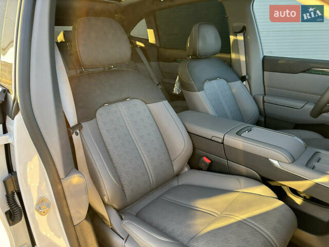 Белый Zeekr 7X, объемом двигателя 0 л и пробегом 1 тыс. км за 39999 $, фото 76 на Automoto.ua