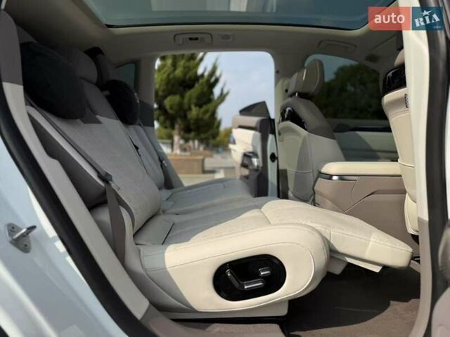 Белый Zeekr 7X, объемом двигателя 0 л и пробегом 7 тыс. км за 38200 $, фото 6 на Automoto.ua