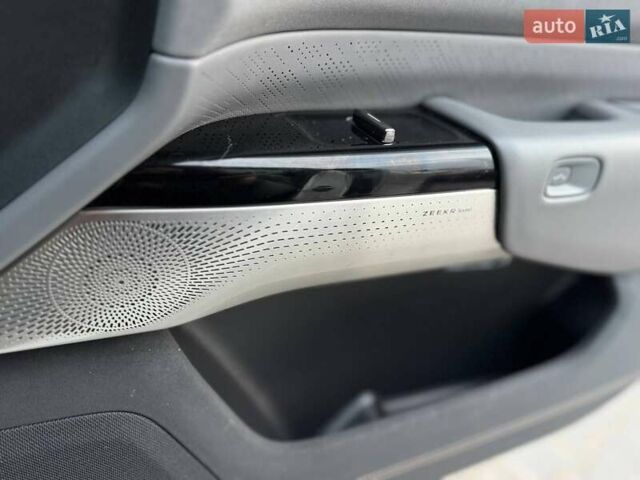 Белый Zeekr 7X, объемом двигателя 0 л и пробегом 10 тыс. км за 43500 $, фото 51 на Automoto.ua