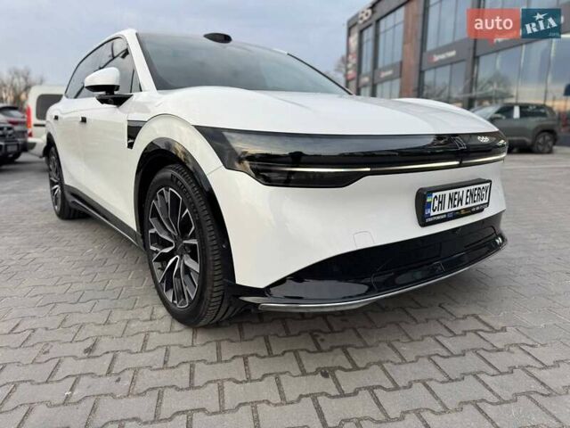 Белый Zeekr 7X, объемом двигателя 0 л и пробегом 10 тыс. км за 43500 $, фото 27 на Automoto.ua