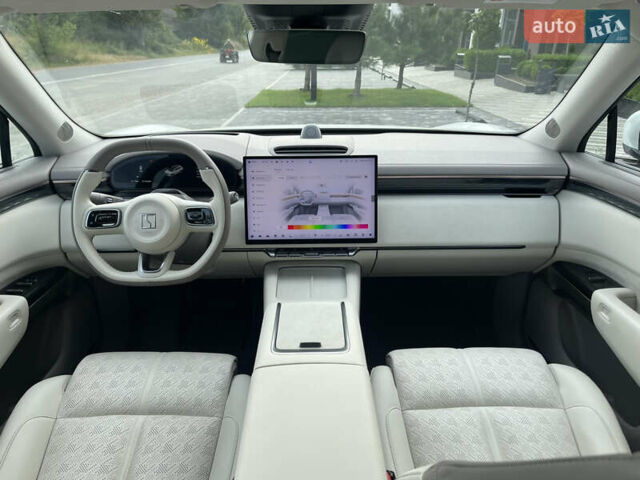 Білий Zeekr 7X, об'ємом двигуна 0 л та пробігом 6 тис. км за 46499 $, фото 22 на Automoto.ua