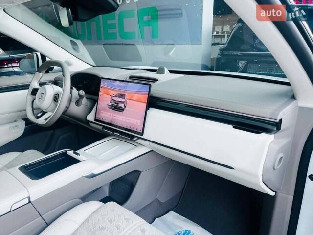 Белый Zeekr 7X, объемом двигателя 0 л и пробегом 1 тыс. км за 36000 $, фото 29 на Automoto.ua