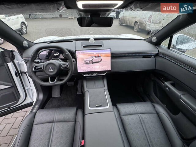 Білий Zeekr 7X, об'ємом двигуна 0 л та пробігом 1 тис. км за 46700 $, фото 15 на Automoto.ua