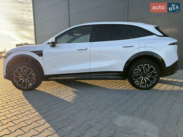 Белый Zeekr 7X, объемом двигателя 0 л и пробегом 1 тыс. км за 39999 $, фото 6 на Automoto.ua