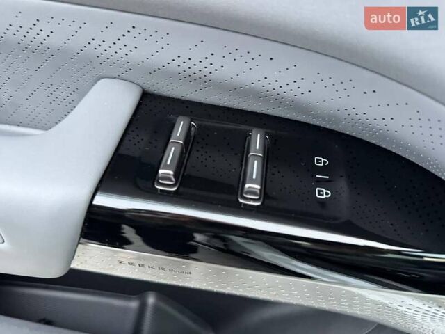 Белый Zeekr 7X, объемом двигателя 0 л и пробегом 10 тыс. км за 43500 $, фото 61 на Automoto.ua