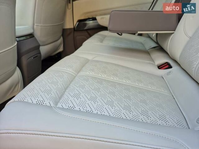 Zeekr 7X 2024 у Броварах на Automoto.ua Білий Zeekr 7X, об'ємом двигуна 0 л та пробігом 3 тис. км за 38500 $, фото 34 на Automoto.ua